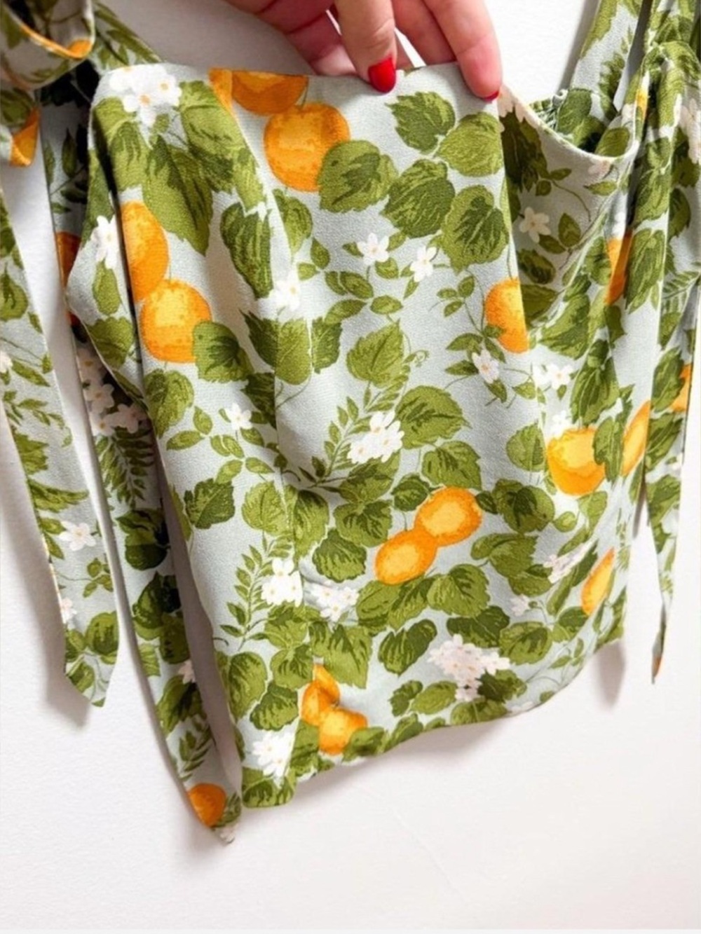 Reformation Ellora squareneck tie sleeve tank top orange grove fruit print Italy - Picture 3 of 8
